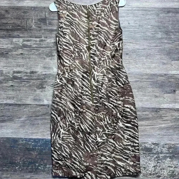Banana Republic Brown and White Animal Print Sleeveless Mini Dress - Picture 5 of 8